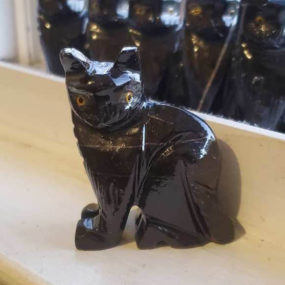 BLACK CATS! Carved, Black Onyx, Home Decor, Wiccan, Pagan, Mystical, Good Luck - Picture 1 of 6